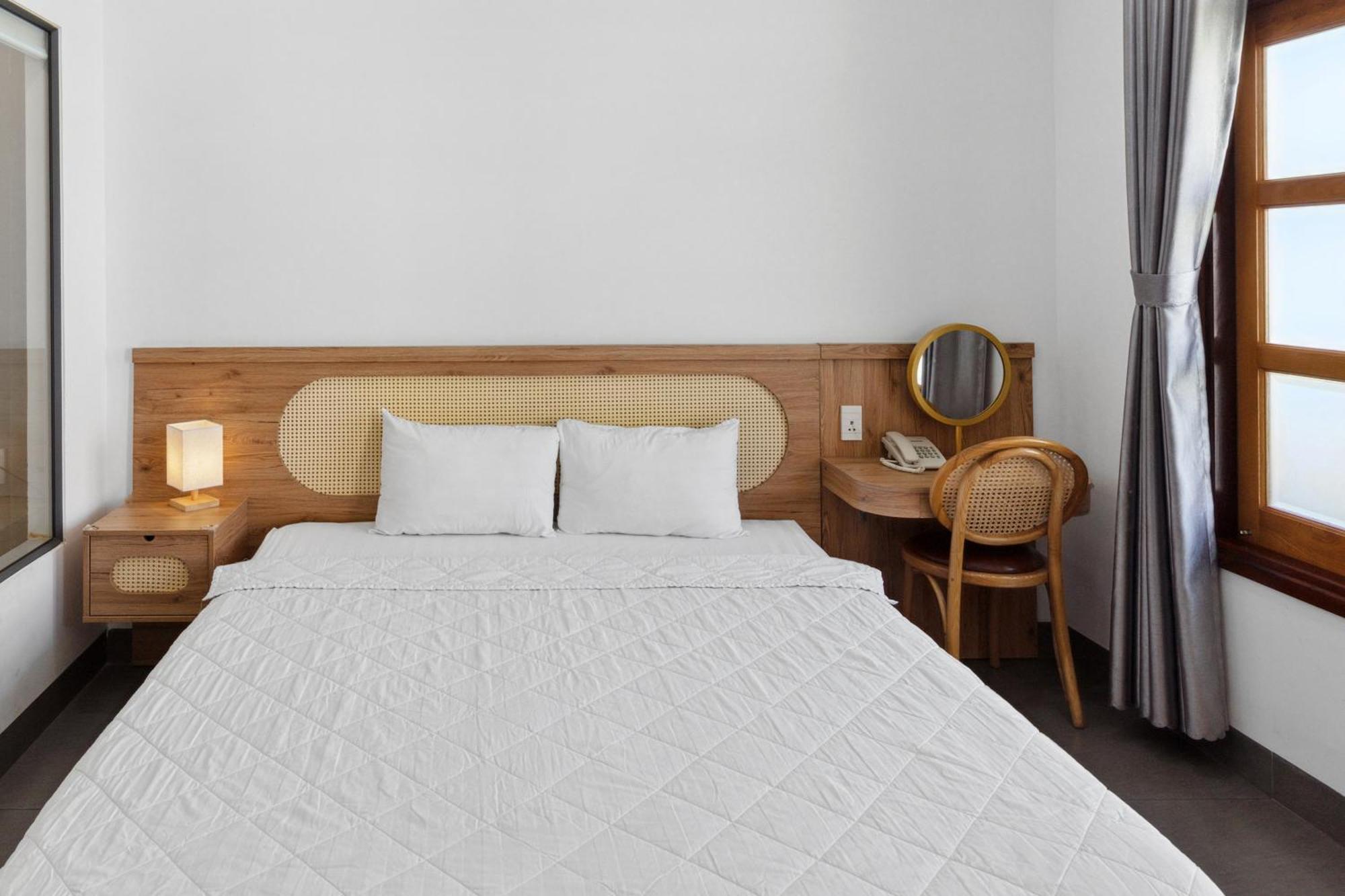 Mai Hotel Вунгтау Экстерьер фото