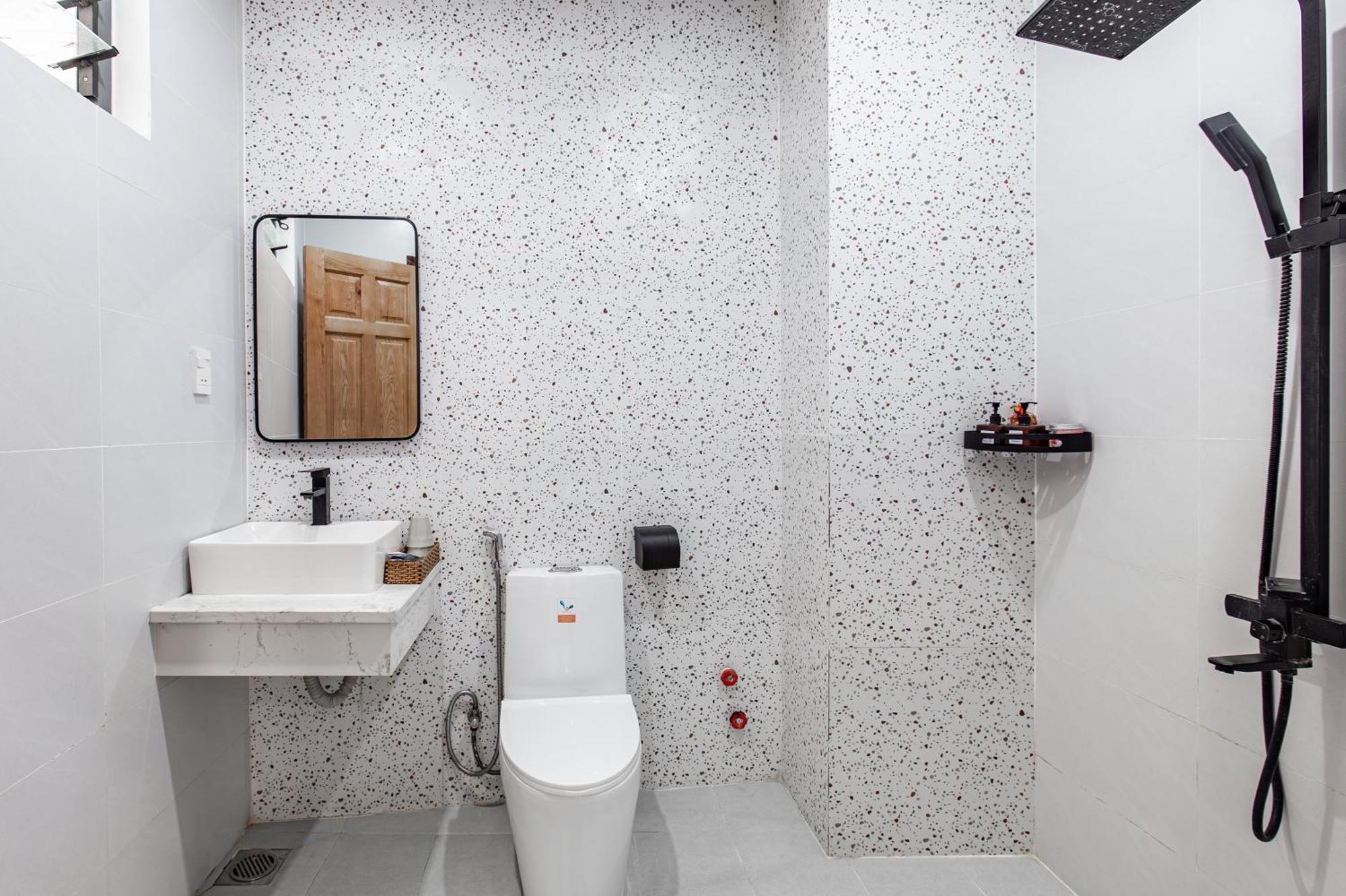 Mai Hotel Вунгтау Экстерьер фото